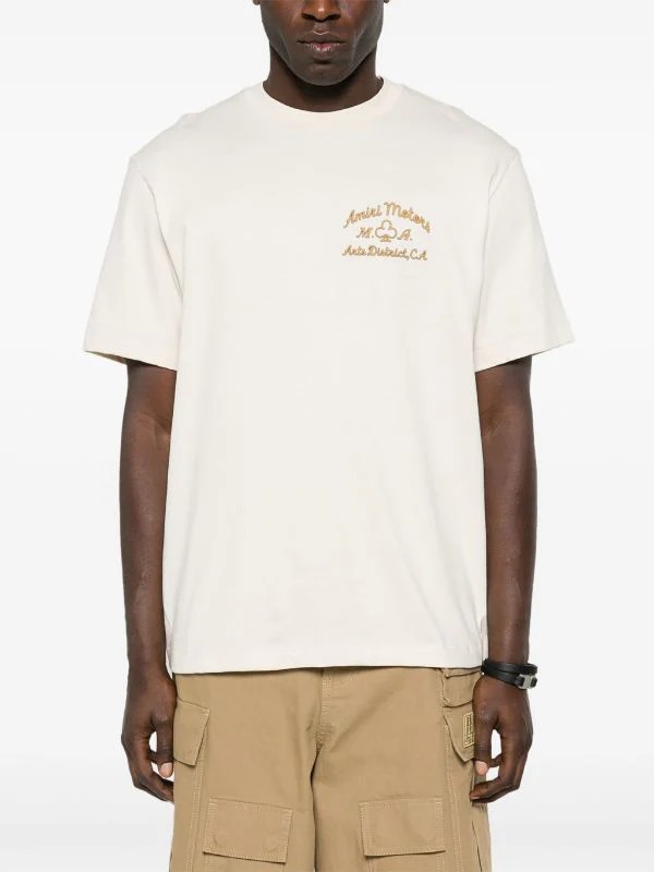 The Rise of Luxury T-Shirts for Men: Comfort, Style, and Exclusivity in One&nbsp;Piece